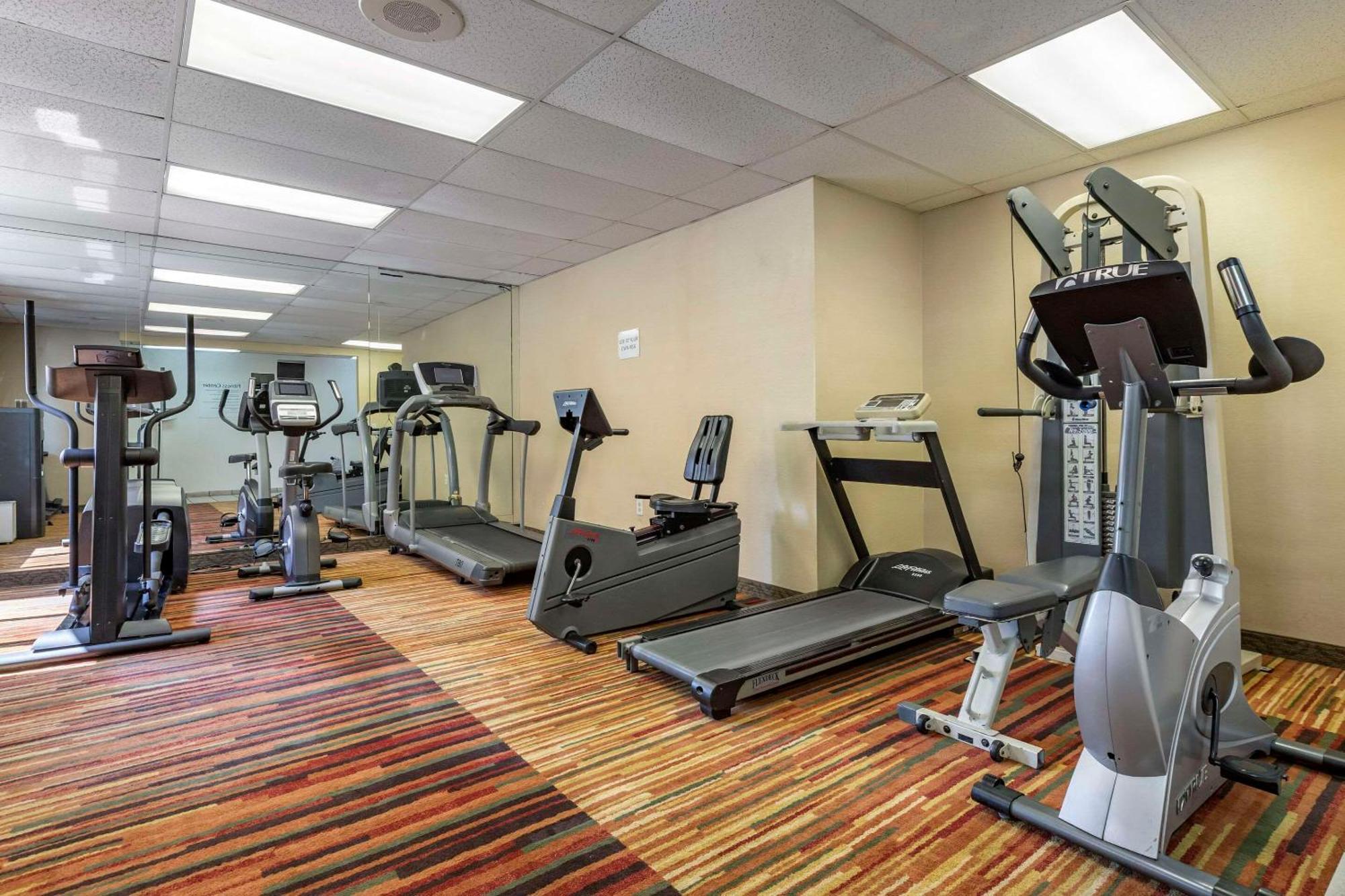 Quality Inn & Suites Denver Airport - Gateway Park Aurora Kültér fotó